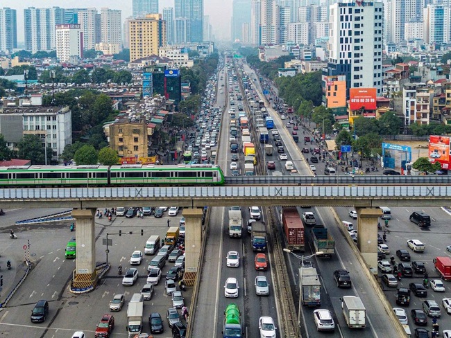 Metro C&aacute;t Linh - H&agrave; Đ&ocirc;ng lần thứ 5 gặp sự cố, dừng đột ngột tr&ecirc;n đường- Ảnh 1.