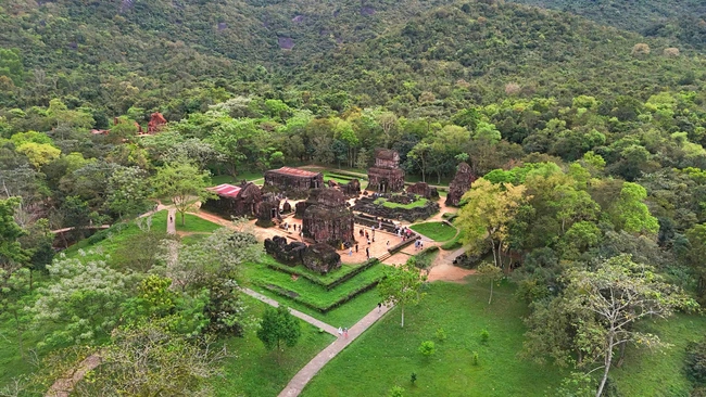 Quảng Nam c&ocirc;ng bố cung đường du lịch Hội An - Mỹ Sơn - Cổng trời Đ&ocirc;ng Giang- Ảnh 1.