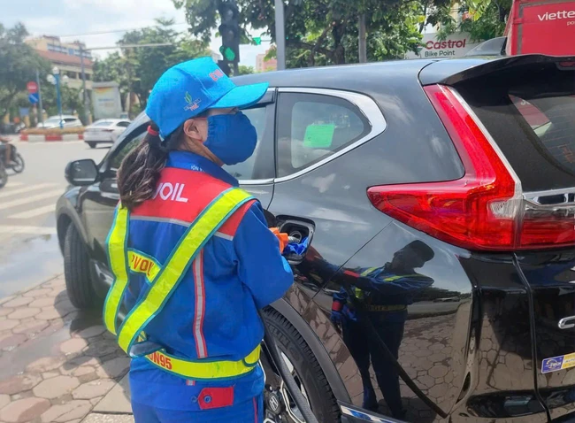Lo lặp lại khủng hoảng 2022, doanh nghiệp xăng dầu kiến nghị đổi c&aacute;ch điều h&agrave;nh gi&aacute;- Ảnh 2.
