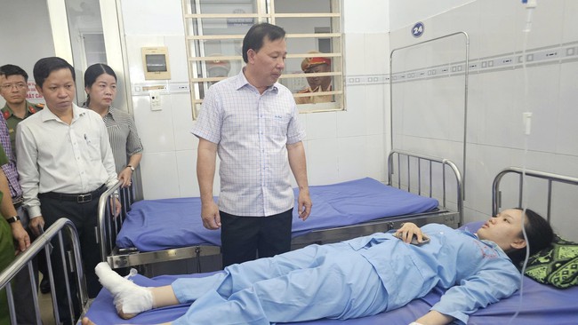 Người mẹ vụ ch&aacute;y xe kh&aacute;ch 7 người tử vong ở Đồng Nai: &ldquo;T&ocirc;i &acirc;n hận v&igrave; kh&ocirc;ng cứu được con&rdquo; - Ảnh 5.