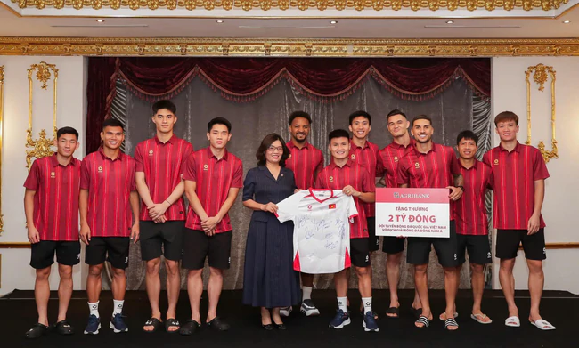 Đội tuyển Việt Nam được thưởng hơn 28 tỷ đồng sau chức v&ocirc; địch AFF Cup 2026 - Ảnh 2.