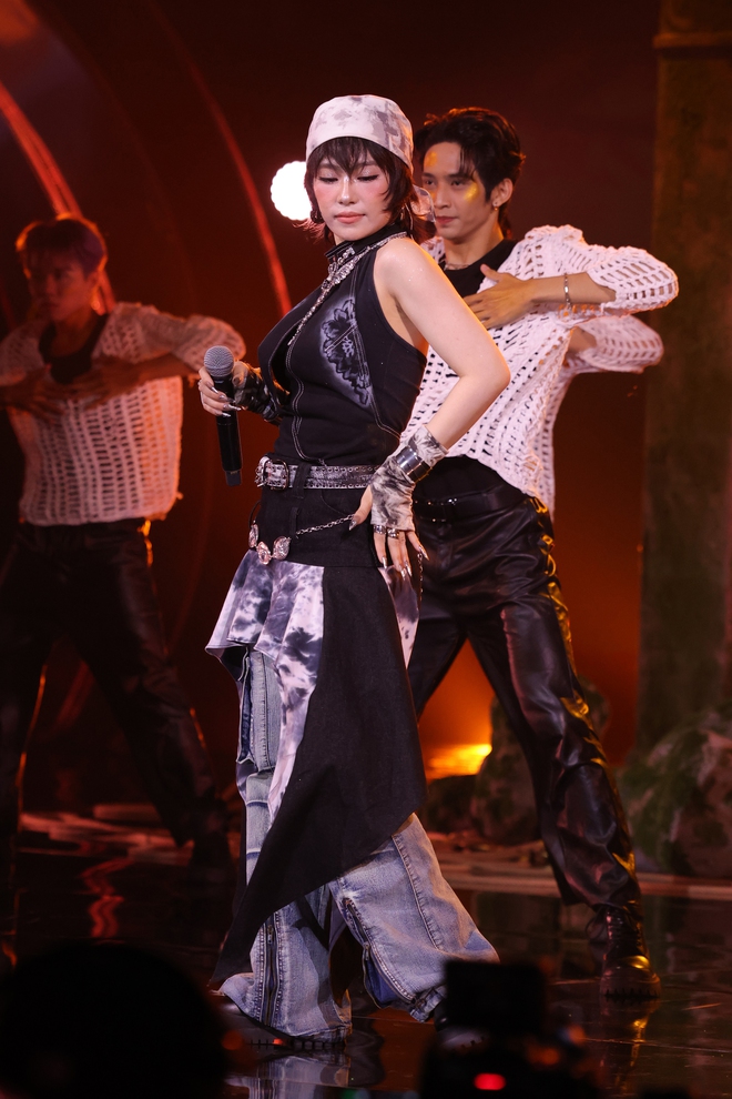 Ngọc Anh 3A khiến Trấn Th&agrave;nh bật kh&oacute;c- Ảnh 3.