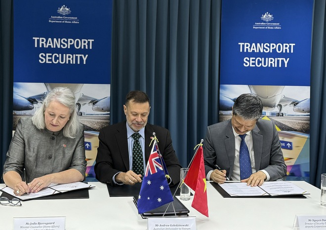 Australia tặng Việt Nam thiết bị kiểm so&aacute;t an ninh h&agrave;ng kh&ocirc;ng- Ảnh 3.