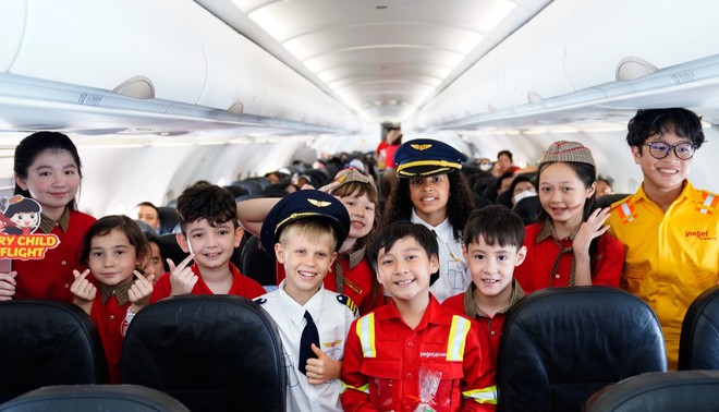 Vietjet chắp c&aacute;nh giấc mơ bay cho c&aacute;c phi c&ocirc;ng, tiếp vi&ecirc;n "nh&iacute;" nh&acirc;n 1/6
- Ảnh 3.