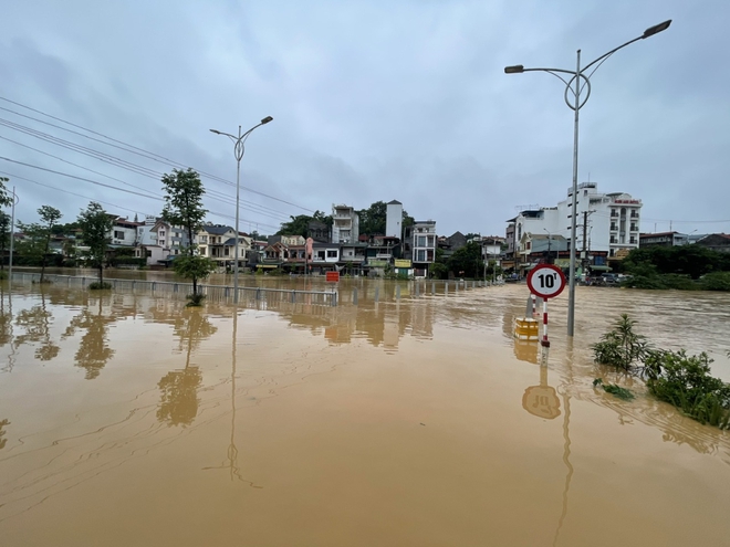 Cao Bằng: Mưa lớn g&acirc;y ngập lụt nhiều nơi, h&agrave;ng trăm hộ d&acirc;n bị ảnh hưởng- Ảnh 2.