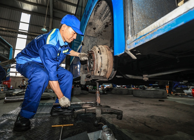 S&ocirc;i nổi hội thi bảo dưỡng sửa chữa xe bu&yacute;t Transerco năm 2024- Ảnh 7.