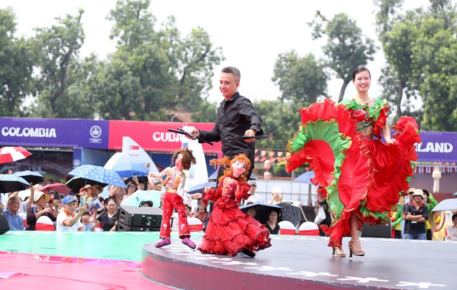 Bộ trưởng Nguyễn Văn H&ugrave;ng: Lễ hội Văn h&oacute;a Thế giới khẳng định sức mạnh của văn h&oacute;a- Ảnh 2.