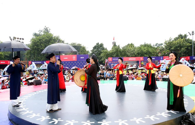 Bộ trưởng Nguyễn Văn H&ugrave;ng: Lễ hội Văn h&oacute;a Thế giới khẳng định sức mạnh của văn h&oacute;a- Ảnh 3.