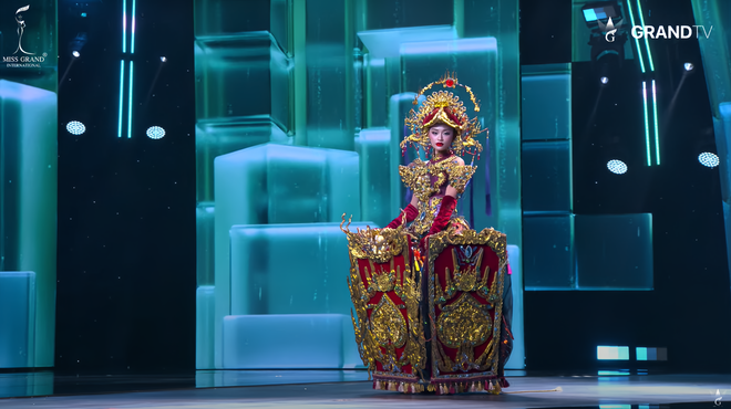 Cùng ngắm các nàng hậu trong Trang phục dân tộc tại Miss Grand International 2025- Ảnh 4. Cùng ngắm các nàng hậu trong Trang phục dân tộc tại Miss Grand International 2025- Ảnh 4.