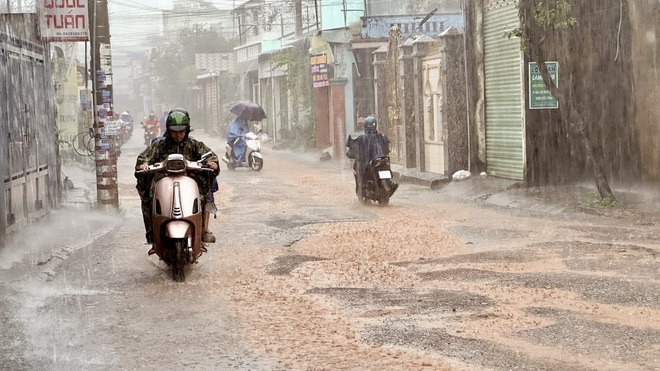Cuối th&aacute;ng 10, sửa chữa, x&oacute;a loạt "ổ voi" tr&ecirc;n tuyến đường kết nối QL1A qua Đồng Nai- Ảnh 15.
