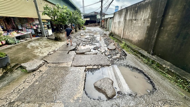 Cuối th&aacute;ng 10, sửa chữa, x&oacute;a loạt "ổ voi" tr&ecirc;n tuyến đường kết nối QL1A qua Đồng Nai- Ảnh 2.
