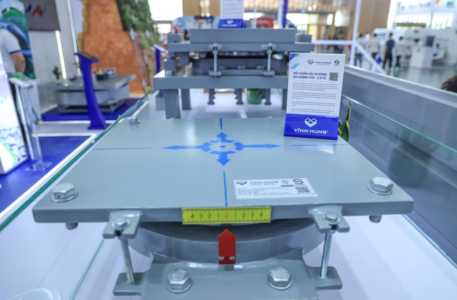 To&agrave;n cảnh triển l&atilde;m quốc tế về c&ocirc;ng nghệ đường sắt- Ảnh 9.