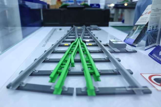 To&agrave;n cảnh triển l&atilde;m quốc tế về c&ocirc;ng nghệ đường sắt- Ảnh 10.