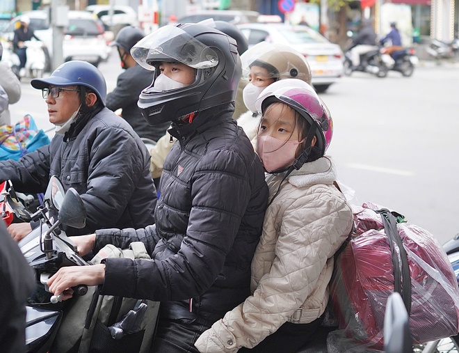 Người d&acirc;n &ugrave;n &ugrave;n trở lại Thủ đ&ocirc;, cửa ng&otilde; ph&iacute;a Nam đ&ocirc;ng nghẹt- Ảnh 11.