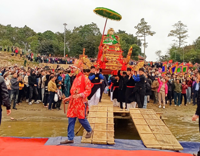 Độc đáo lễ hội ngày Mão đầu năm ở Yên Bái- Ảnh 8. Độc đáo lễ hội ngày Mão đầu năm ở Yên Bái- Ảnh 8.