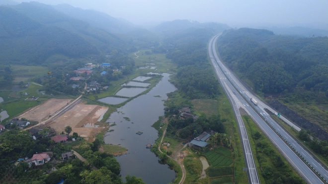 Dự &aacute;n đường sắt L&agrave;o Cai - Hải Ph&ograve;ng: Ng&agrave;y kiểm đếm, tối &aacute;p gi&aacute;, h&ocirc;m sau c&ocirc;ng khai- Ảnh 5.
