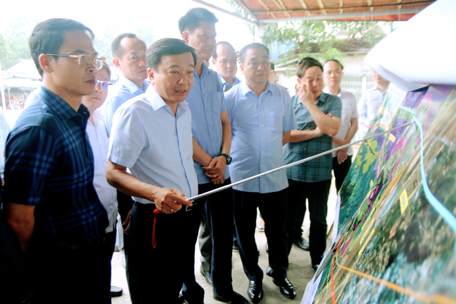 Dự &aacute;n đường sắt L&agrave;o Cai - Hải Ph&ograve;ng: Ng&agrave;y kiểm đếm, tối &aacute;p gi&aacute;, h&ocirc;m sau c&ocirc;ng khai- Ảnh 4.