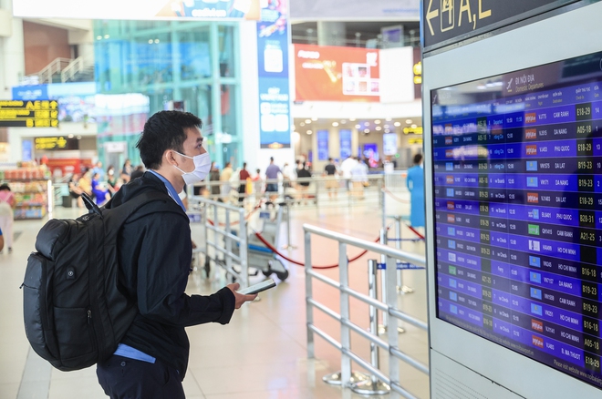 S&acirc;n bay Nội B&agrave;i nườm nượp kh&aacute;ch ng&agrave;y cuối nghỉ lễ 30/4- Ảnh 5.