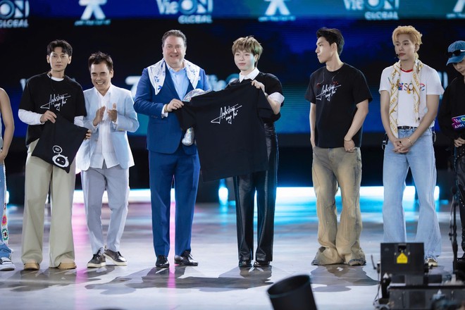 Ông Michael Nguyễn: Ngày công bố concert Anh trai say hi ở Mỹ, cả showbiz nghĩ tôi lừa đảo- Ảnh 3. Ông Michael Nguyễn: Ngày công bố concert Anh trai say hi ở Mỹ, cả showbiz nghĩ tôi lừa đảo- Ảnh 3.