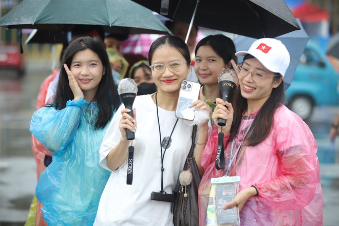 Concert "Việt Nam trong t&ocirc;i" kh&ocirc;ng bị hủy diễn h&ocirc;m nay- Ảnh 6.