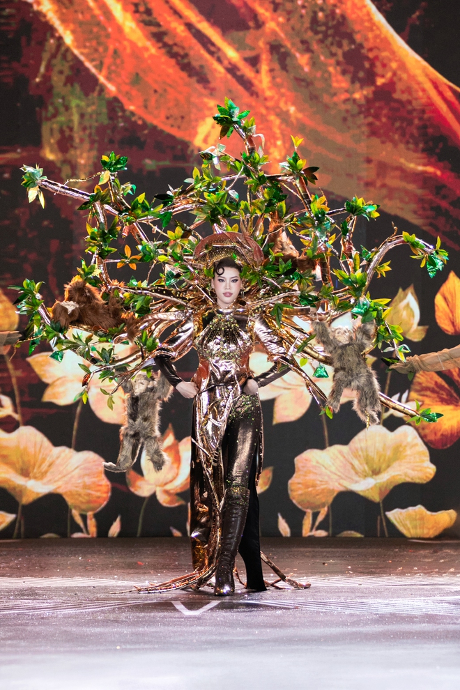 Cảnh tượng chưa từng có ở Miss Grand Vietnam 2025- Ảnh 6. Cảnh tượng chưa từng có ở Miss Grand Vietnam 2025- Ảnh 6.