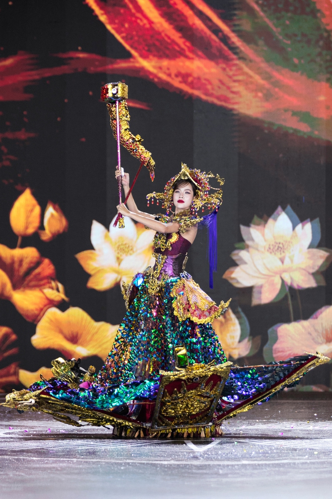 Cảnh tượng chưa từng có ở Miss Grand Vietnam 2025- Ảnh 5. Cảnh tượng chưa từng có ở Miss Grand Vietnam 2025- Ảnh 5.