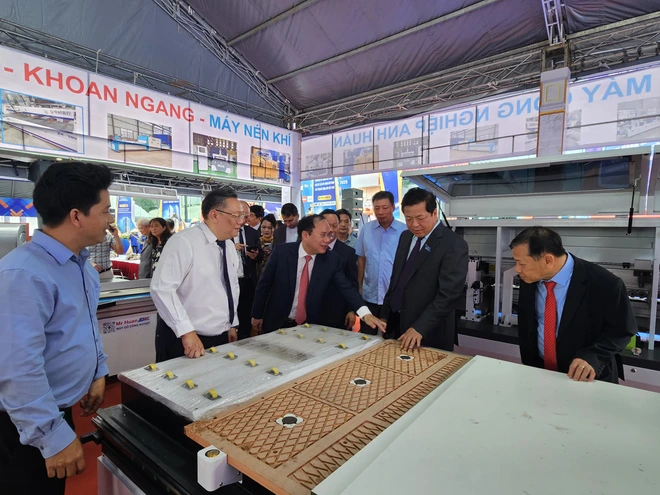 Hơn 1.000 gian hàng góp mặt tại triển lãm Vietbuild Hà Nội 2025- Ảnh 3. Hơn 1.000 gian hàng góp mặt tại triển lãm Vietbuild Hà Nội 2025- Ảnh 3.