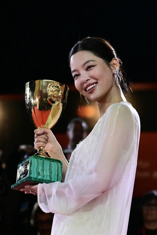 Kết quả LHP Venice 2025 g&acirc;y tranh c&atilde;i, gi&aacute;m khảo n&oacute;i g&igrave;?- Ảnh 5.