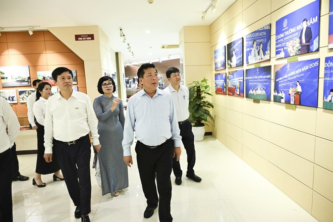 Viglacera cần tiếp tục đổi mới theo xu thế xanh, tiết kiệm t&agrave;i nguy&ecirc;n, giảm ph&aacute;t thải- Ảnh 8.