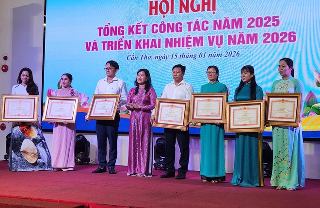 Văn h&oacute;a - du lịch Cần Thơ tạo lực đỡ cho ph&aacute;t triển đ&ocirc; thị- Ảnh 4.