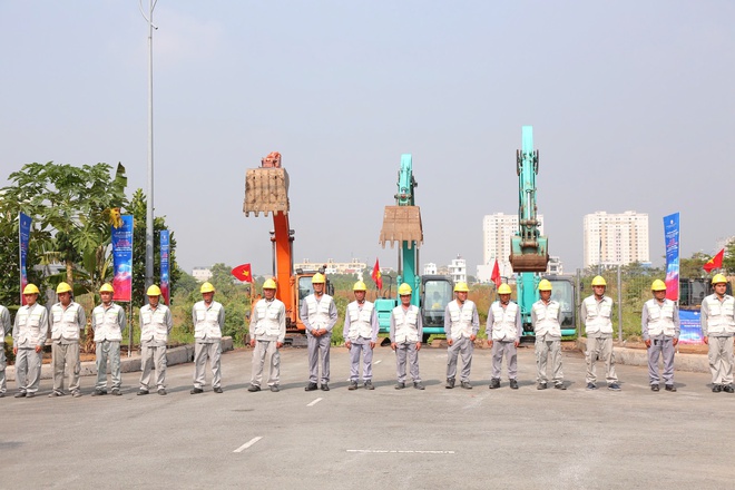 TP.HCM đồng loạt khởi c&ocirc;ng 4 dự &aacute;n hạ tầng trọng điểm ch&agrave;o mừng Đại hội XIV của Đảng- Ảnh 8.