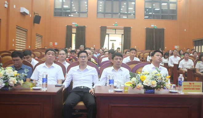 Phú Thọ đồng hành cùng doanh nghiệp, tạo động lực tăng trưởng hai con số- Ảnh 6.