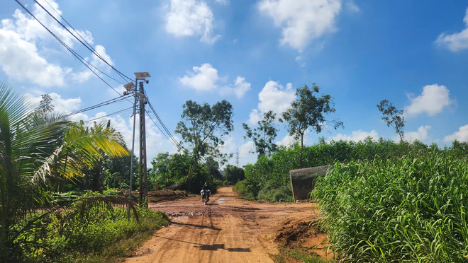 Nghệ An d&ugrave;ng c&ocirc;ng nghệ kiểm so&aacute;t chặt nguồn đất đắp cao tốc- Ảnh 5.