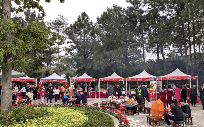 Người dân rộn ràng đón Tết Nguyên đán Bính Ngọ 2026- Ảnh 5. Người dân rộn ràng đón Tết Nguyên đán Bính Ngọ 2026- Ảnh 5.