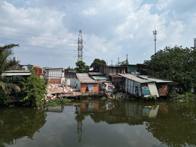 TP.HCM: Cảnh tr&aacute;i ngược ở dự &aacute;n rạch Xuy&ecirc;n T&acirc;m- Ảnh 7.