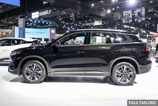 BYD Sealion 5 PHEV ra mắt Thái Lan, chạy 110km thuần điện- Ảnh 3. BYD Sealion 5 PHEV ra mắt Thái Lan, chạy 110km thuần điện- Ảnh 3.