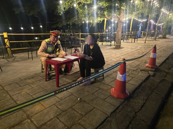 Những &ldquo;l&aacute; chắn &aacute;o v&agrave;ng&rdquo; nơi tuyến đường du lịch miền T&acirc;y L&agrave;o Cai- Ảnh 5.