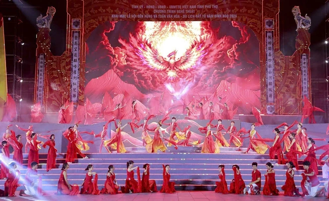 Khai mạc lễ hội Đền H&ugrave;ng v&agrave; Tuần Văn h&oacute;a - Du lịch Đất Tổ- Ảnh 4.