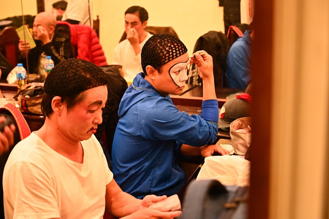 NSND Lê Tuấn Cường: Nghị quyết 80 là cú hích để nghệ sĩ được sáng tạo, ghi nhận xứng đáng- Ảnh 6. NSND Lê Tuấn Cường: Nghị quyết 80 là cú hích để nghệ sĩ được sáng tạo, ghi nhận xứng đáng- Ảnh 6.