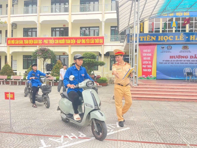 Bắc Ninh: Nhiều s&aacute;ng kiến đưa Luật Trật tự, an to&agrave;n giao th&ocirc;ng đường bộ v&agrave;o cuộc sống- Ảnh 2.