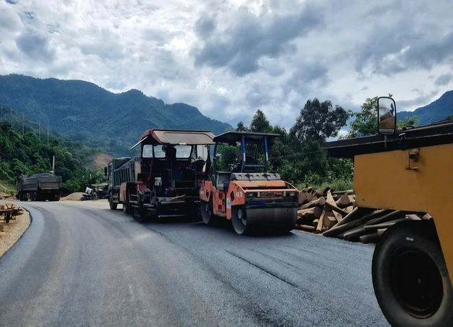 To&agrave;n cảnh tuyến đường gần 1.300 tỷ đồng ở L&agrave;o Cai trước ng&agrave;y về đ&iacute;ch- Ảnh 7.