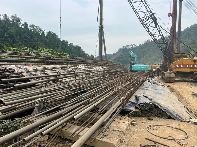 Tăng tốc dự &aacute;n mở rộng Quốc lộ 2 v&agrave; x&acirc;y dựng cầu mới nối V&agrave;nh đai ph&iacute;a Nam H&agrave; Giang - Ảnh 3.