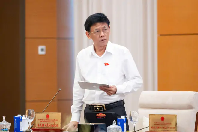 Ủy ban Thường vụ Quốc hội cho &yacute; kiến về ch&iacute;nh s&aacute;ch sửa đổi Luật Nh&agrave; ở năm 2023 - Ảnh 8.