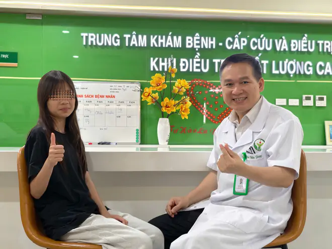 10 giờ vi phẫu tỉ mỉ ghép lại da dầu cho bệnh nhân sau tai nạn hi hữu - Ảnh 3.