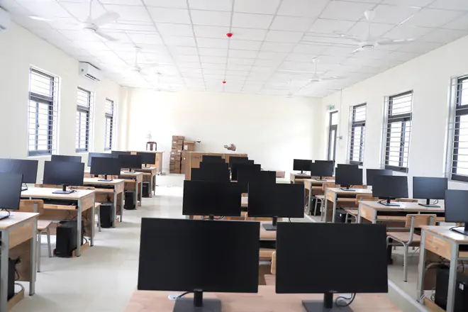 Ng&ocirc;i trường nội tr&uacute; đầu ti&ecirc;n ở Đắk Lắk về đ&iacute;ch, sẵn s&agrave;ng đ&oacute;n năm học mới - Ảnh 7.