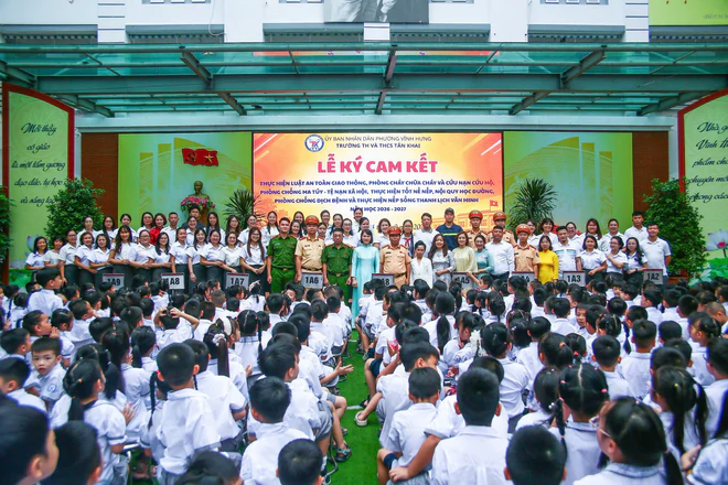 H&agrave; Nội: Học sinh nhiều trường được thực h&agrave;nh kỹ năng ATGT, PCCC - Ảnh 13.