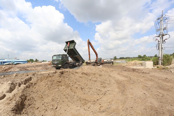 Cận cảnh cao tốc TP.HCM - Mộc B&agrave;i triển khai nhiều mũi thi c&ocirc;ng- Ảnh 9.