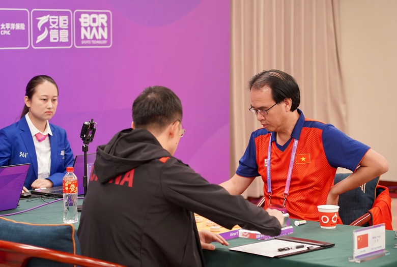 ASIAD 19 ngày 1/10: Đoàn Thể thao việt nam hụt HCV trong gang tấc - Ảnh 1. ASIAD 19 ngày 1/10: Đoàn Thể thao việt nam hụt HCV trong gang tấc - Ảnh 1.