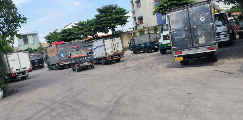 Nhu cầu kiểm định ô tô tăng, Cục Đăng kiểm khuyến cáo người dân đăng ký qua app - Ảnh 1. Nhu cầu kiểm định ô tô tăng, Cục Đăng kiểm khuyến cáo người dân đăng ký qua app - Ảnh 1.