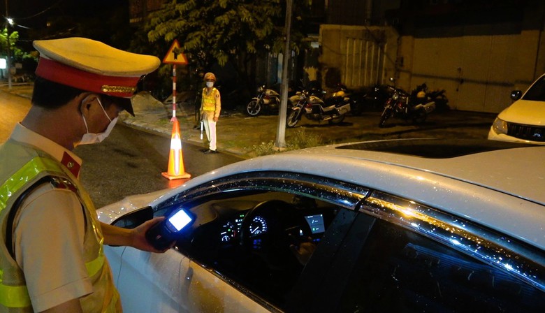 Thừa Thi&ecirc;n Huế: 9 th&aacute;ng ph&aacute;t hiện 12.175 t&agrave;i xế vi phạm nồng độ cồn, phạt tiền 41,7 tỷ  - Ảnh 1.